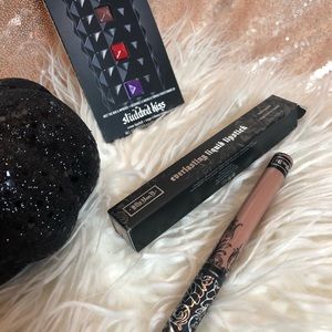 ‼️‼️SOLD‼️‼️KVD Everlasting Liquid Lipstick